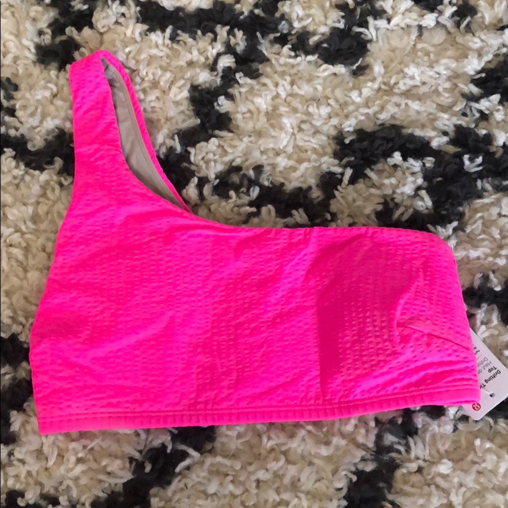 lululemon drifting tides top